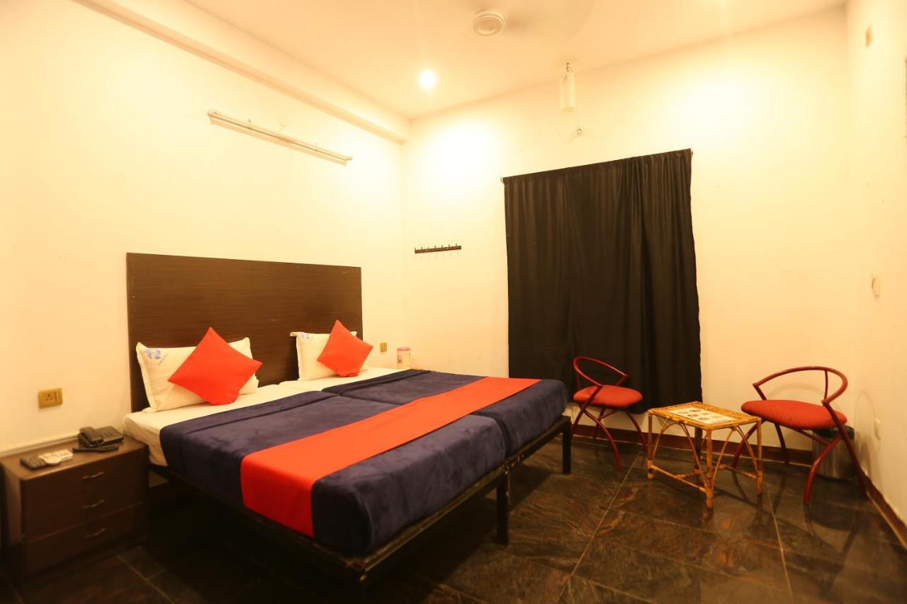 Le Apex Hotel Auroville Luaran gambar